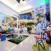 paris cafe hostel