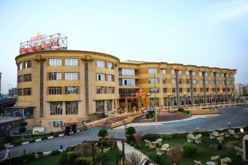 glorious hotel