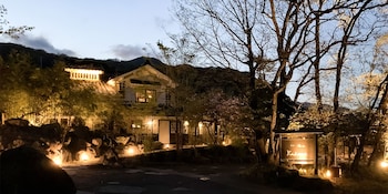 Beppu Kaizan,Near Kintetsu Beppu Ropeway,4 star