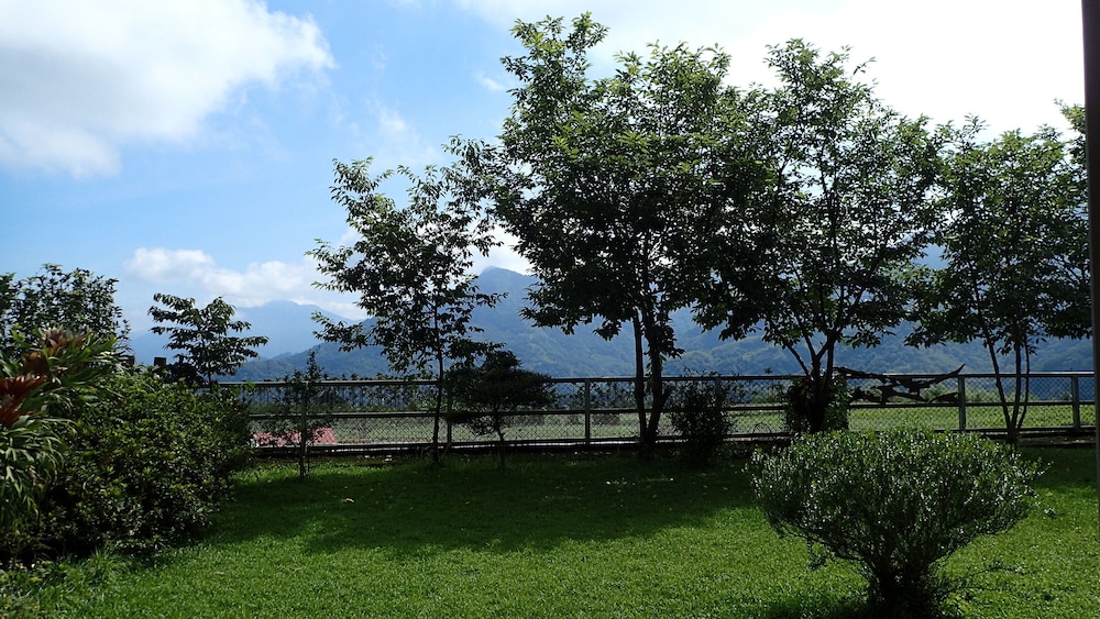 pu su bed and breakfast