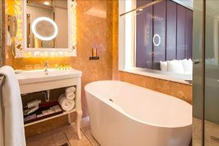 happiness inn xinzhuang