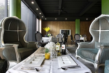 Holly Wood Motel,Changhua County>>Changhua,4 star