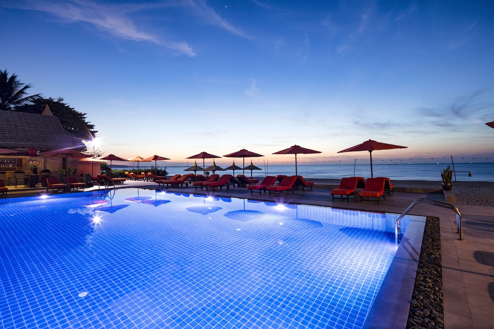 terracotta resort and spa