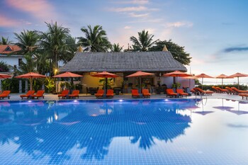 terracotta resort and spa