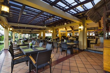 terracotta resort and spa