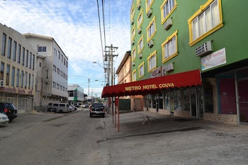 metro hotel couva