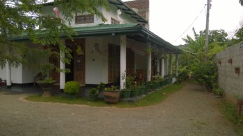 Hotel-Img
