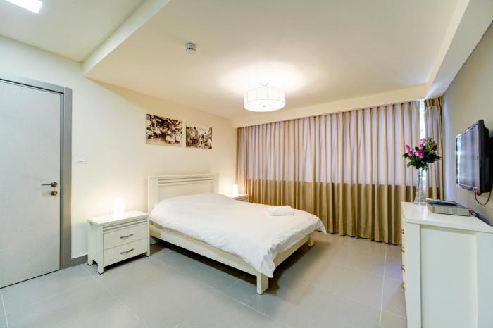 dizengoff inn