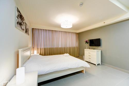 dizengoff inn