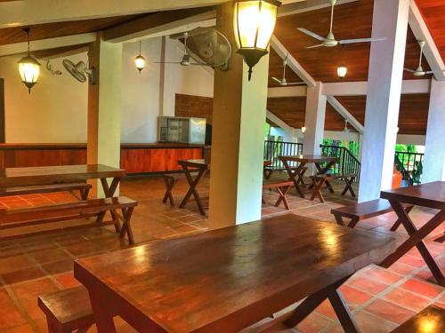 dambuluy oya family park