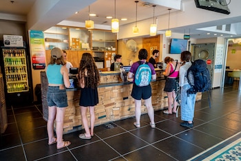 Abraham Tel Aviv,Nachum Gutman Museum Of Art>>Tel Aviv,2 star