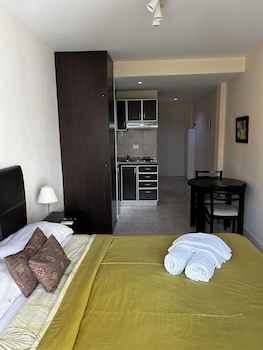 arenales suites