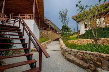 to the sea the resort koh kood