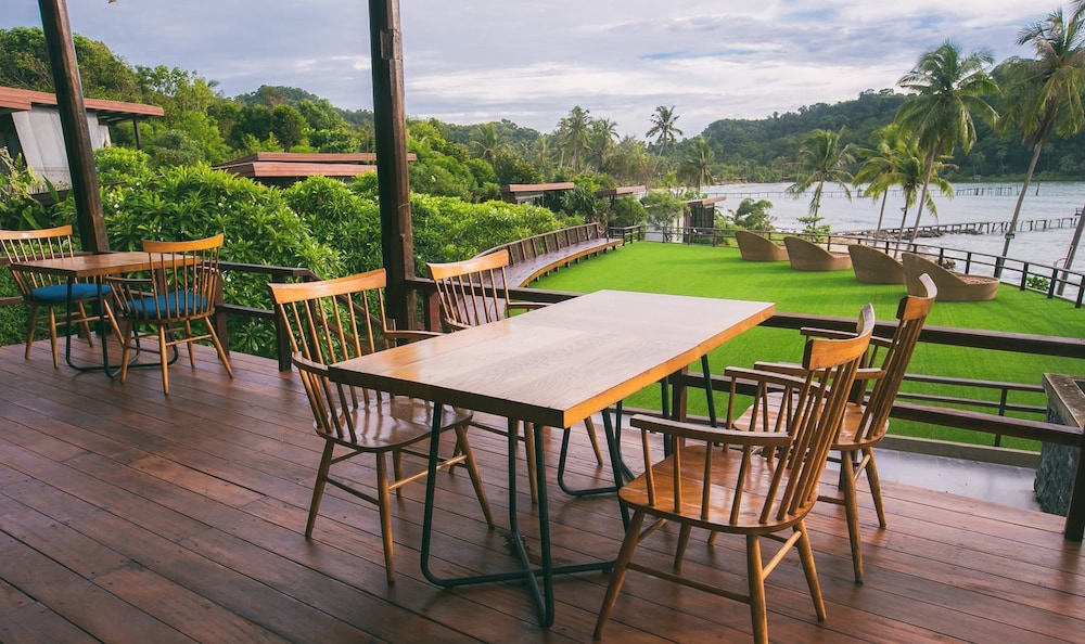 to the sea the resort koh kood