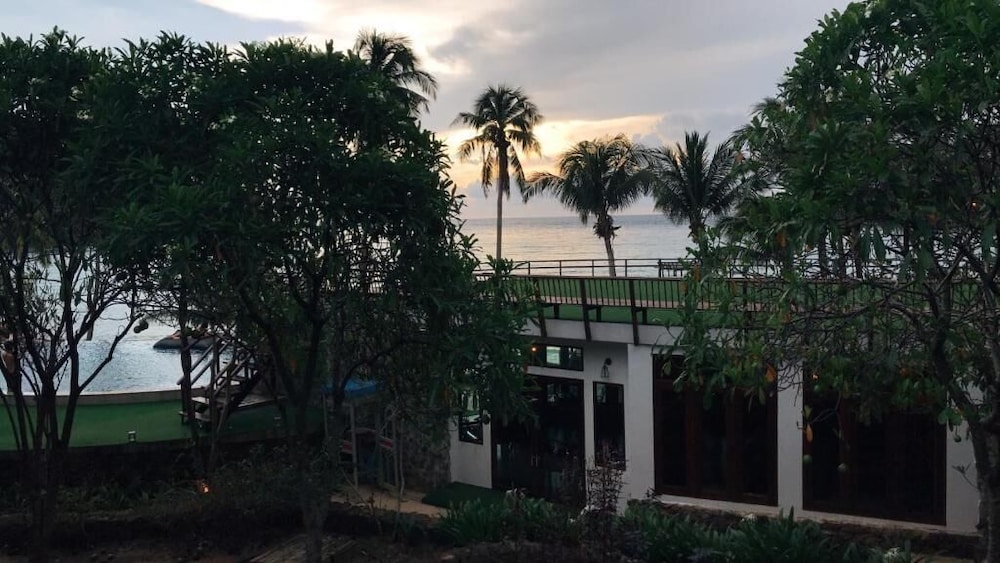 to the sea the resort koh kood