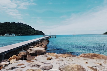 to the sea the resort koh kood