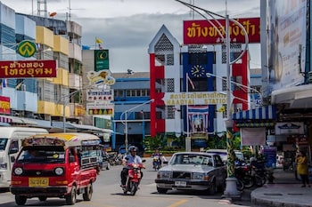 the train hotel hatyai