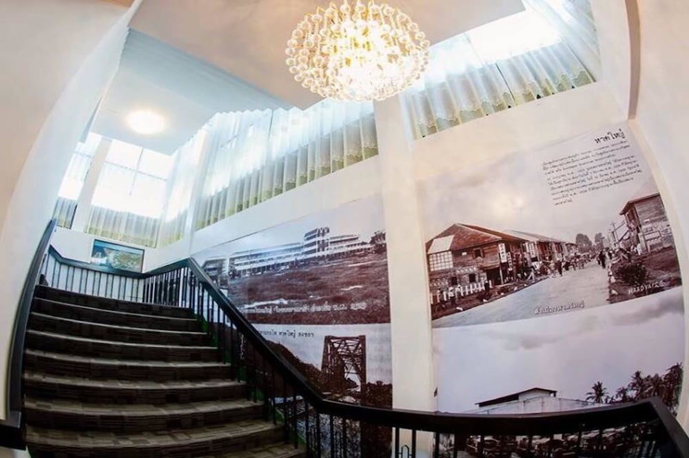the train hotel hatyai