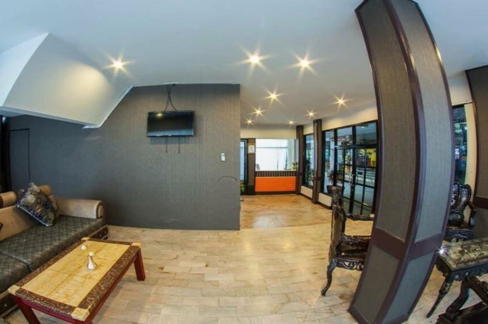 the train hotel hatyai
