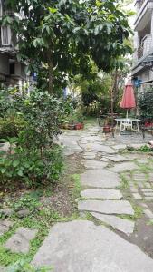 dongshan river left bank bandb