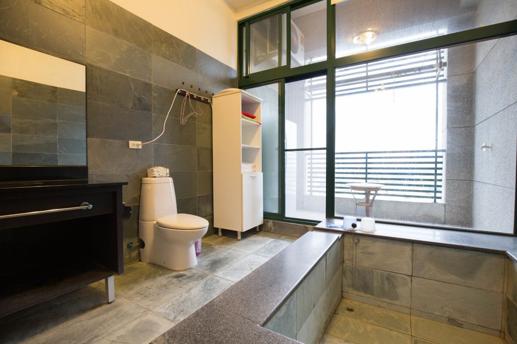 quan jia hot spring bandb