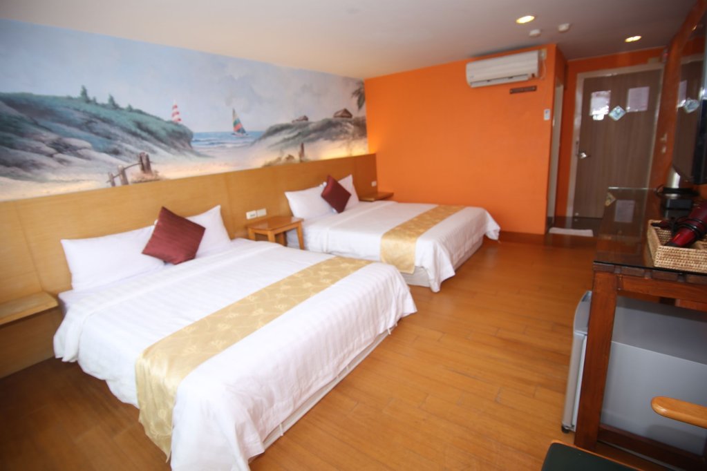 water front hotel
