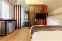 sasa nor lamour b and b