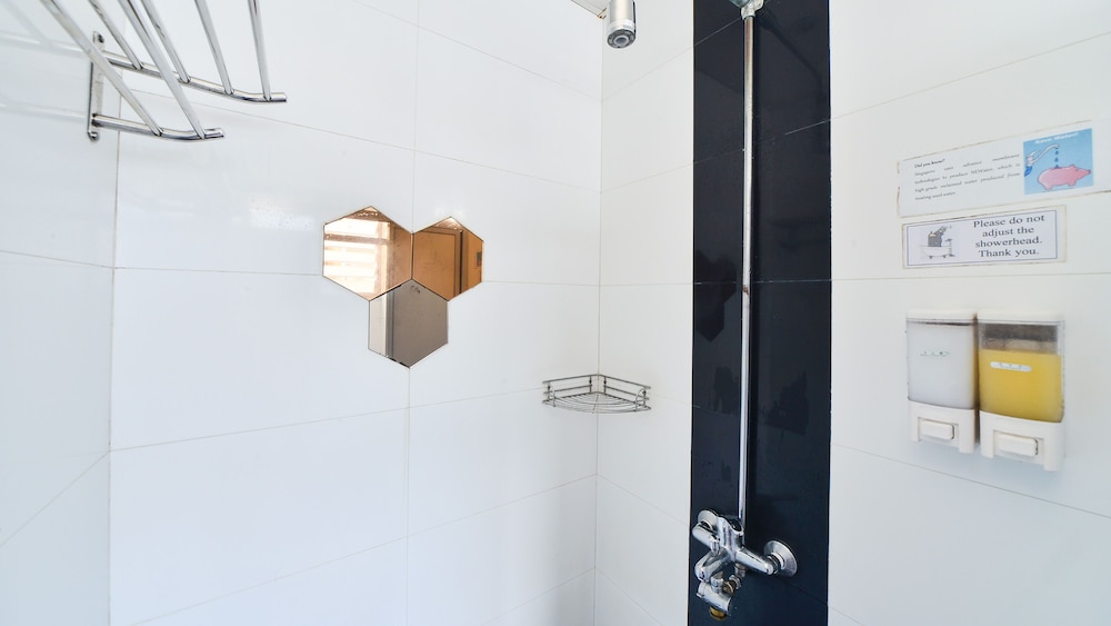 river city inn hostel