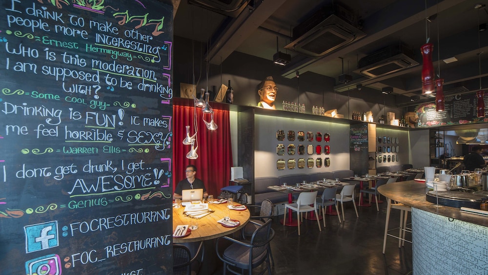 river city inn hostel