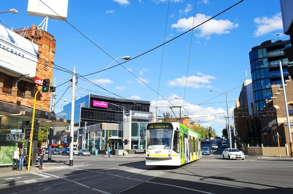 camberwell serviced apartment hotel