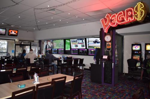 best western club quirindi motel