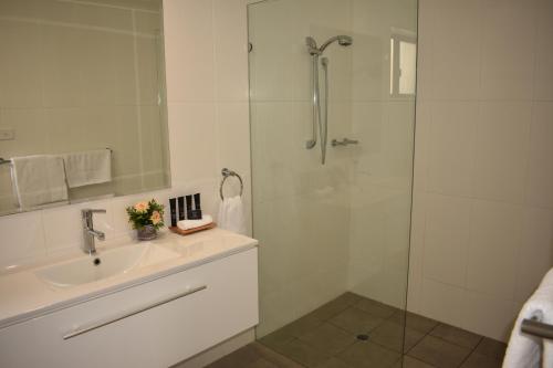 best western club quirindi motel