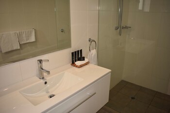best western club quirindi motel