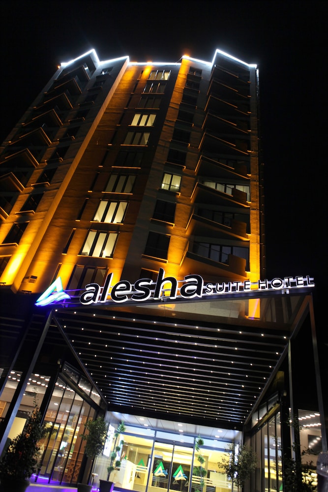 alesha suite