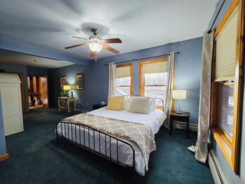 point au roche lodge