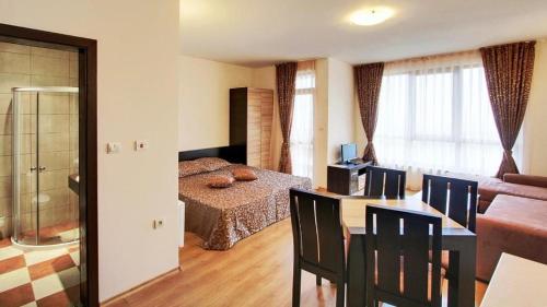 green wood hotel and spa