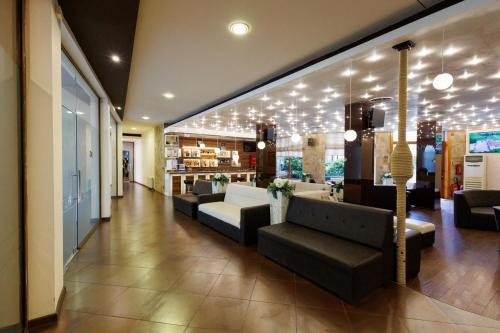 green wood hotel and spa