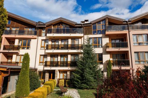 green wood hotel and spa