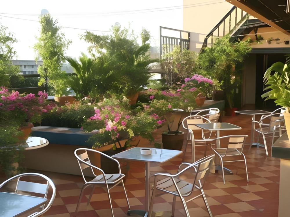 stone house hotel quezon city