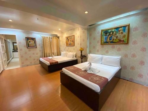stone house hotel quezon city