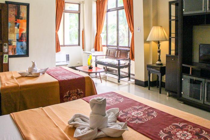 stone house hotel quezon city