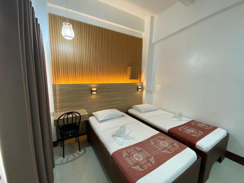 stone house hotel quezon city