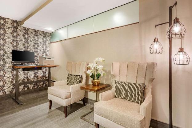 hilton club the district washington d c