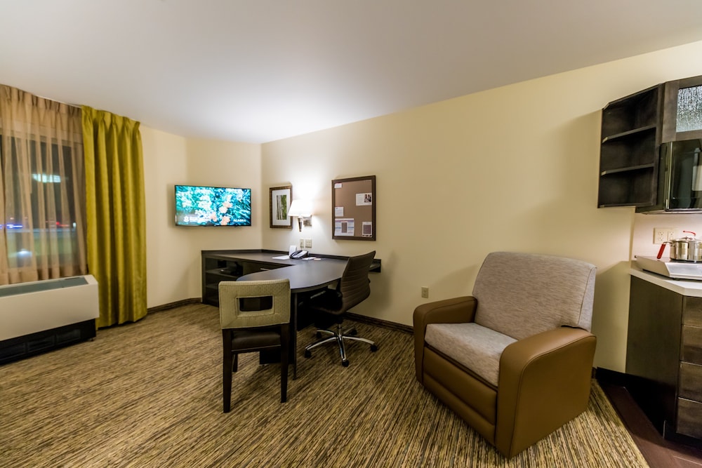 candlewood suites fairbanks by ihg