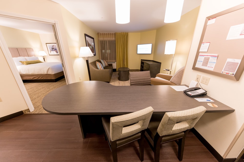 candlewood suites fairbanks by ihg