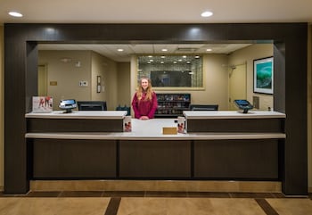 Candlewood Suites Fairbanks By Ihg,College>>Alaska,3 star