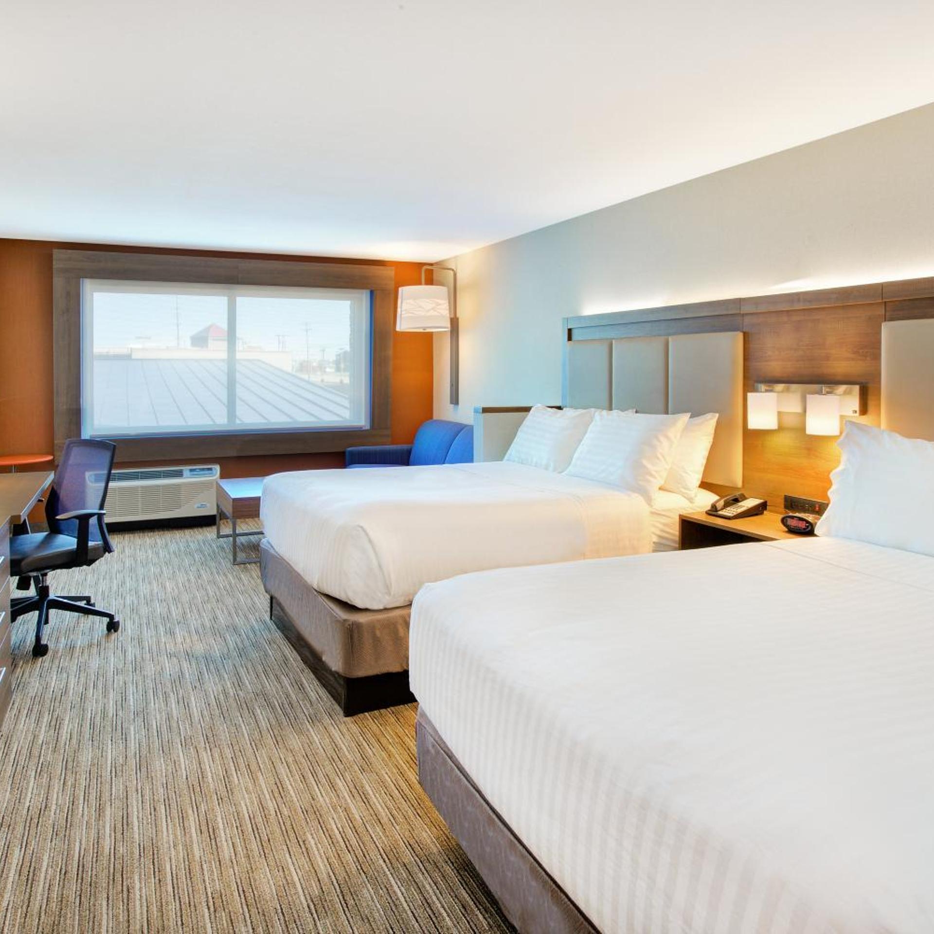holiday inn express and suites new castle by ihg