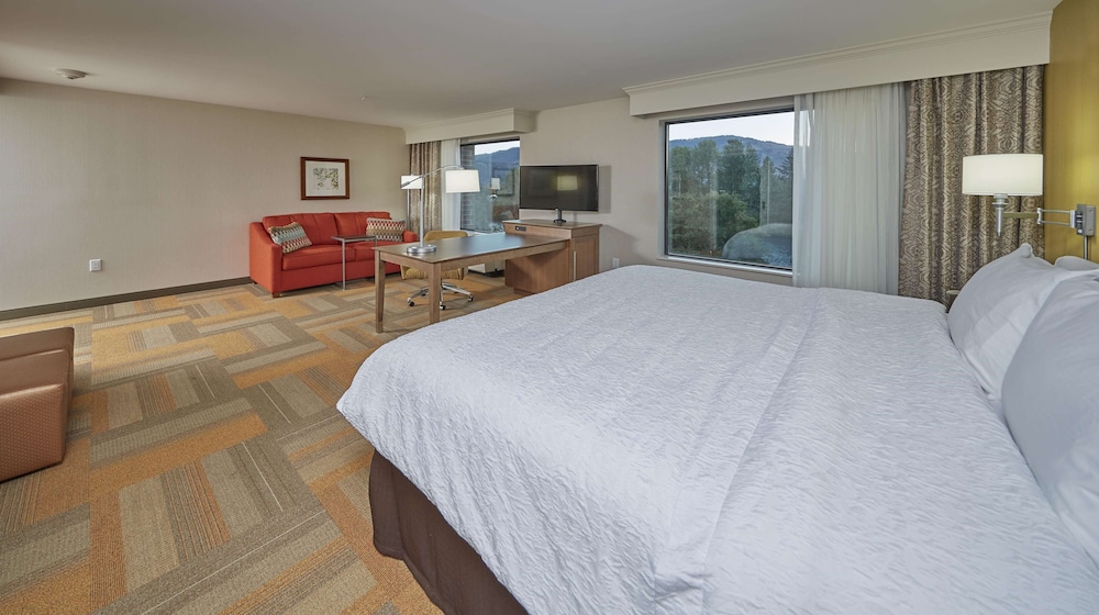 hampton inn and suites hood river