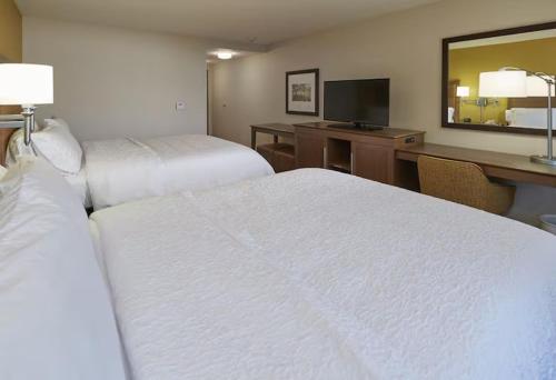 hampton inn and suites hood river