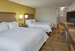 hampton inn and suites hood river